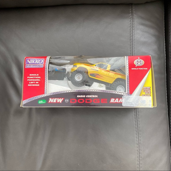 VINTAGE Nikko Dodge Ram Radio Control Truck - Picture 1 of 5